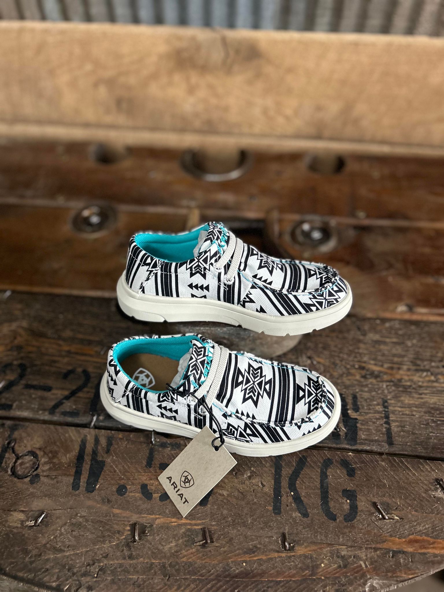 Ariat Youth Stark Southwest Hilos-Kids Casual Shoes-Ariat-Lucky J Boots & More, Women's, Men's, & Kids Western Store Located in Carthage, MO