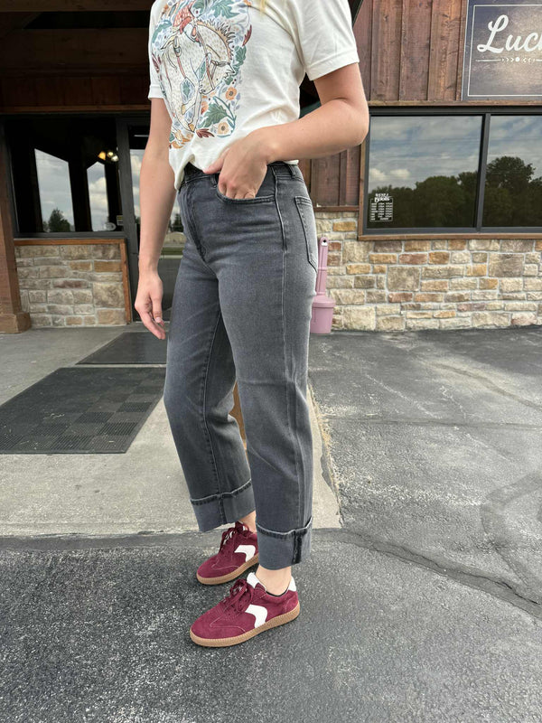 Hidden Caroline High Rise Cuffed Classic Straight Leg Jean