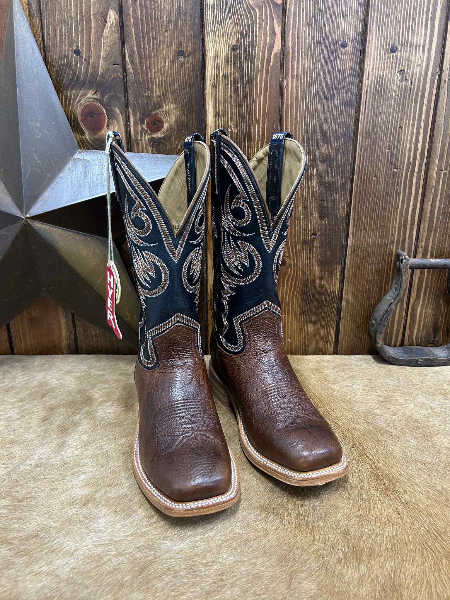 Men's Hyer Sawyer Redwood Bull Shrunken Shoulder Boot-Men's Boots-HYER Boots-Lucky J Boots & More, Women's, Men's, & Kids Western Store Located in Carthage, MO