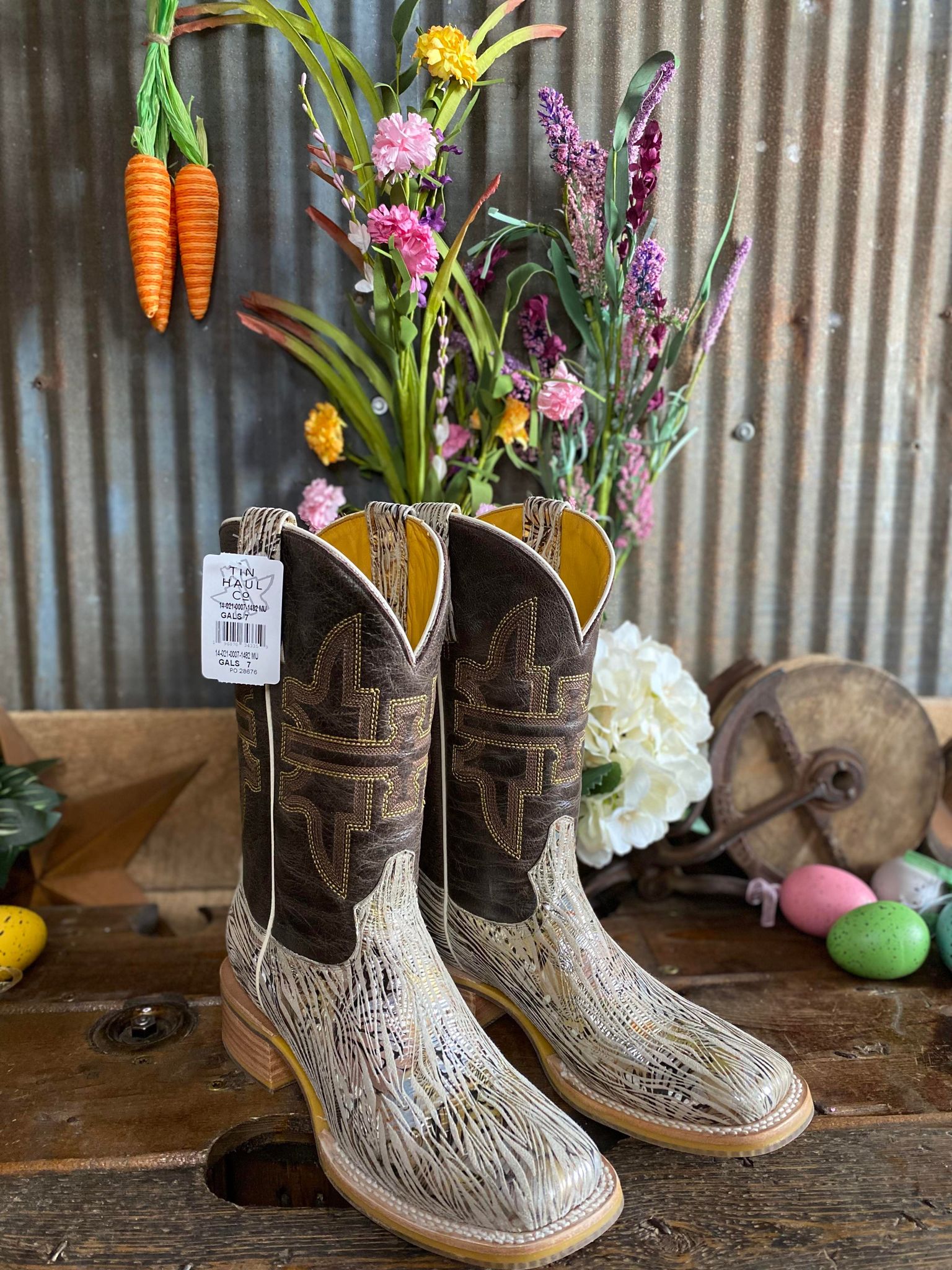 Women's Tin Haul Golden Tiger Square Toe Boot-Women's Boots-Tin Haul-Lucky J Boots & More, Women's, Men's, & Kids Western Store Located in Carthage, MO