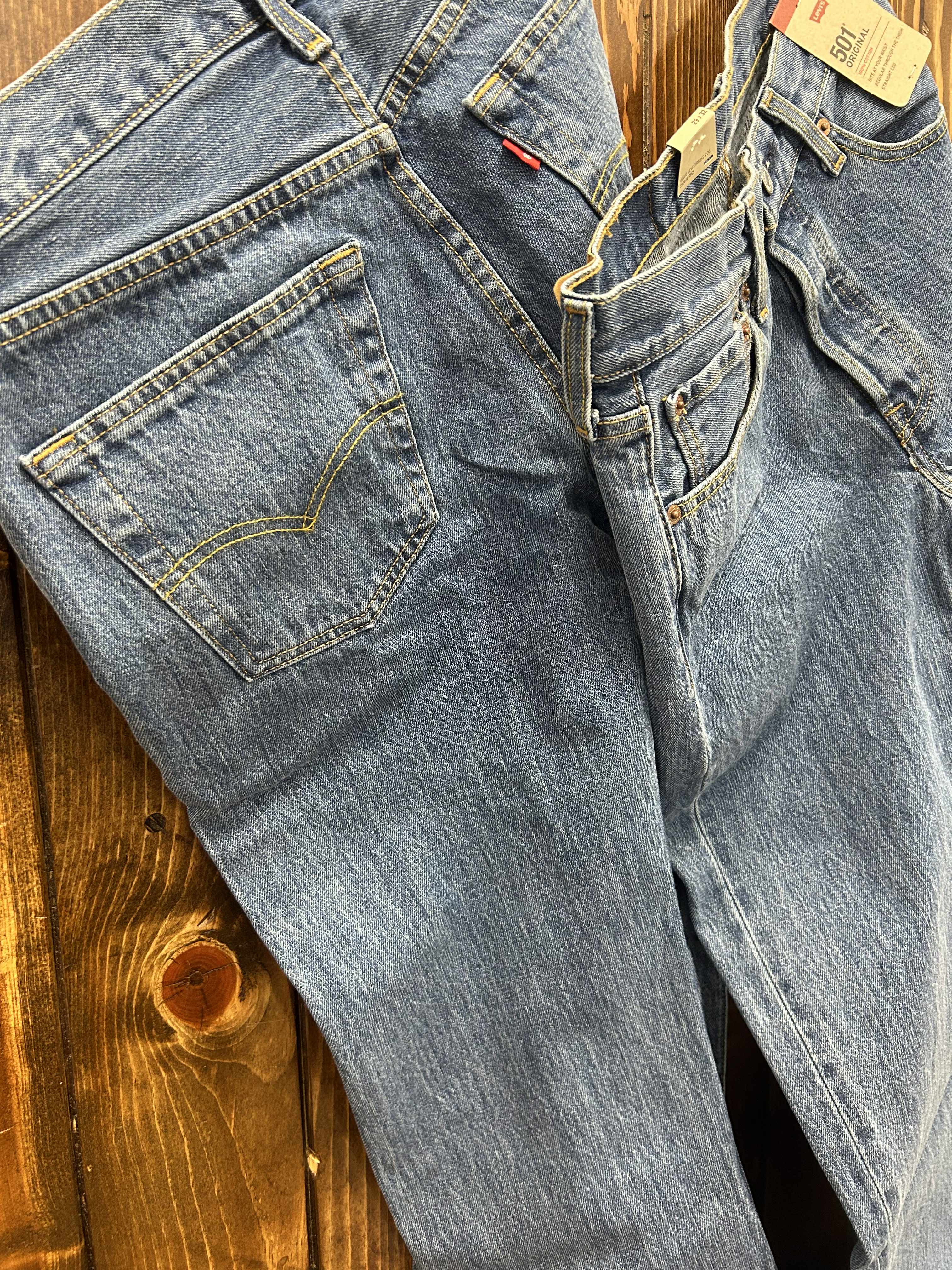 Men's Levi's 501 Original Jean-Men's Denim-Levi's-Lucky J Boots & More, Women's, Men's, & Kids Western Store Located in Carthage, MO
