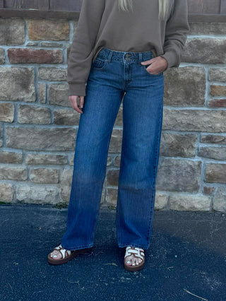 Women's Levi's Super Low Loose in Medium Wash Jean-Women's Denim-Levi's-Lucky J Boots & More, Women's, Men's, & Kids Western Store Located in Carthage, MO