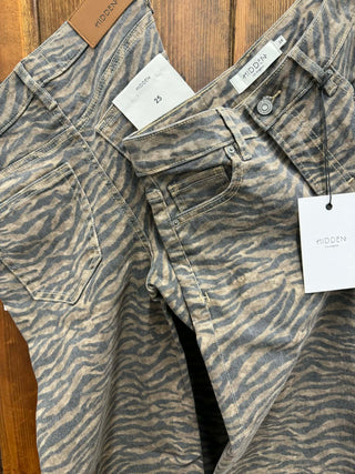 Women's Hidden Millie High Rise Tiger Print Dad Jean