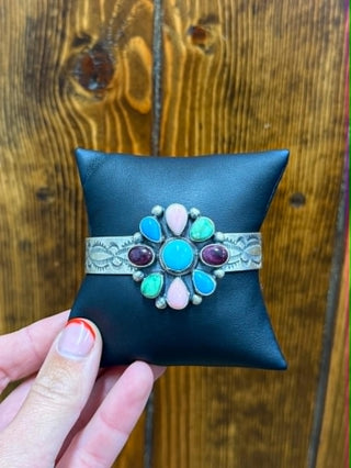 Lolo Cuff