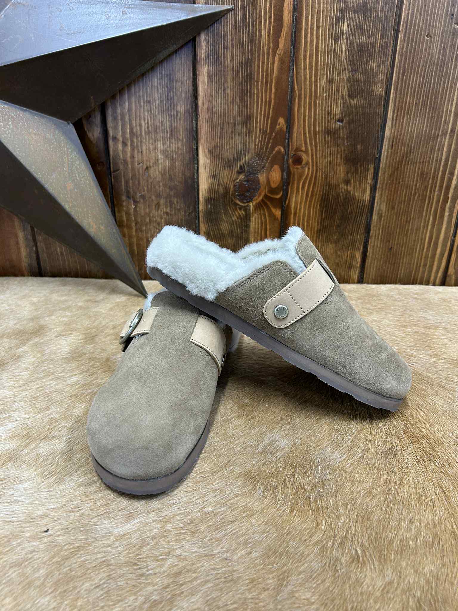 Women's Ariat Country Sherpa Mule Shoes-Women's Casual Shoes-Ariat-Lucky J Boots & More, Women's, Men's, & Kids Western Store Located in Carthage, MO