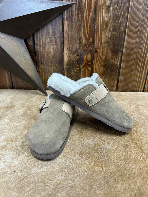 Women's Ariat Country Sherpa Mule Shoes-Women's Casual Shoes-Ariat-Lucky J Boots & More, Women's, Men's, & Kids Western Store Located in Carthage, MO