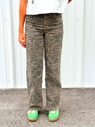 Women's Hidden Millie High Rise Tiger Print Dad Jean
