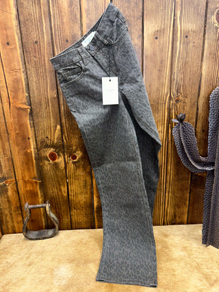 Women's Hidden Brie High Rise Cheetah Dad Jean-Women's Denim-HIDDEN-Lucky J Boots & More, Women's, Men's, & Kids Western Store Located in Carthage, MO