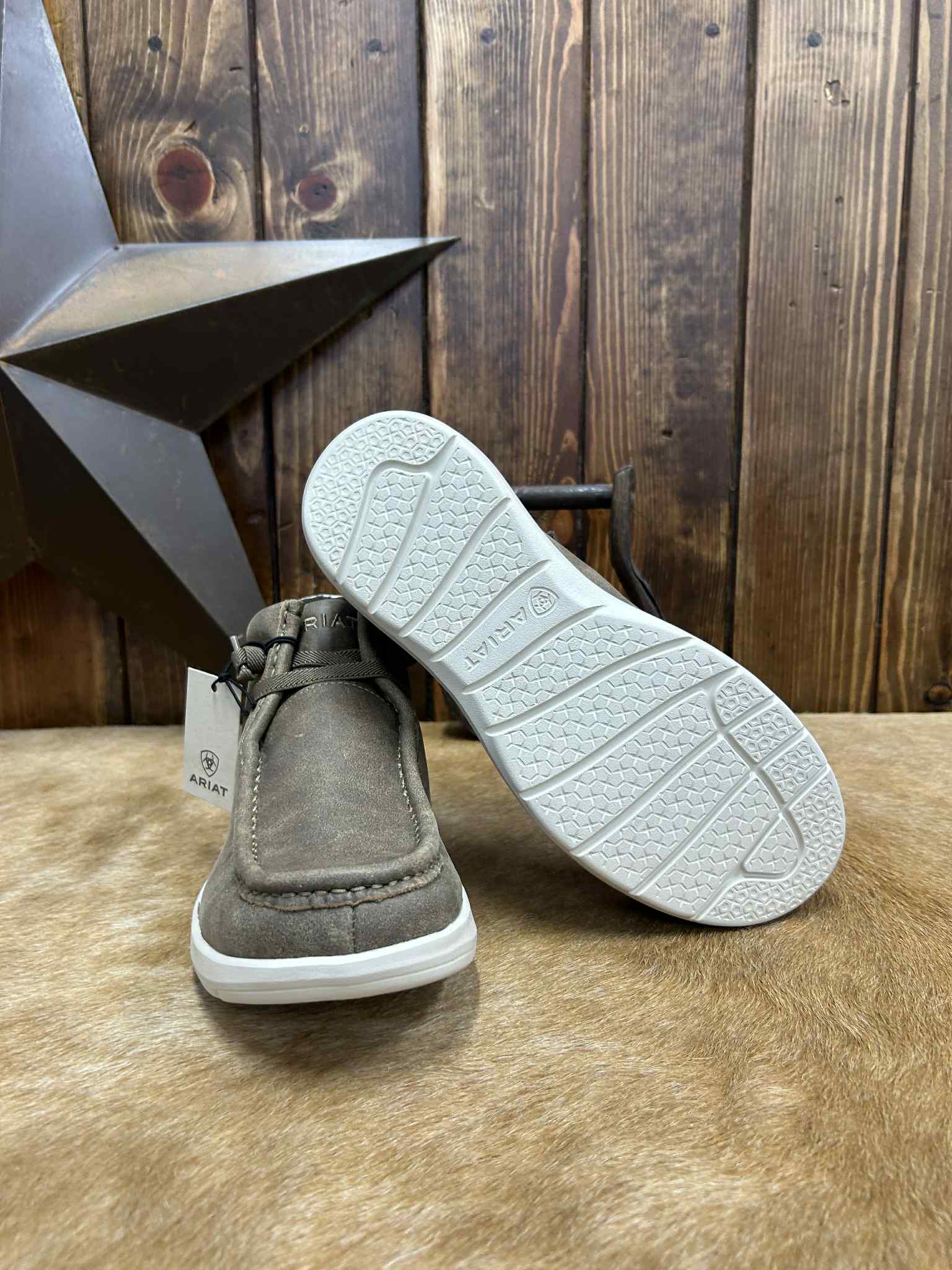 Men's Ariat Brown Bomber Mid Hilo Shoes