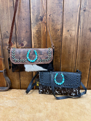 Kurtmen Horseshoe Holly Purse