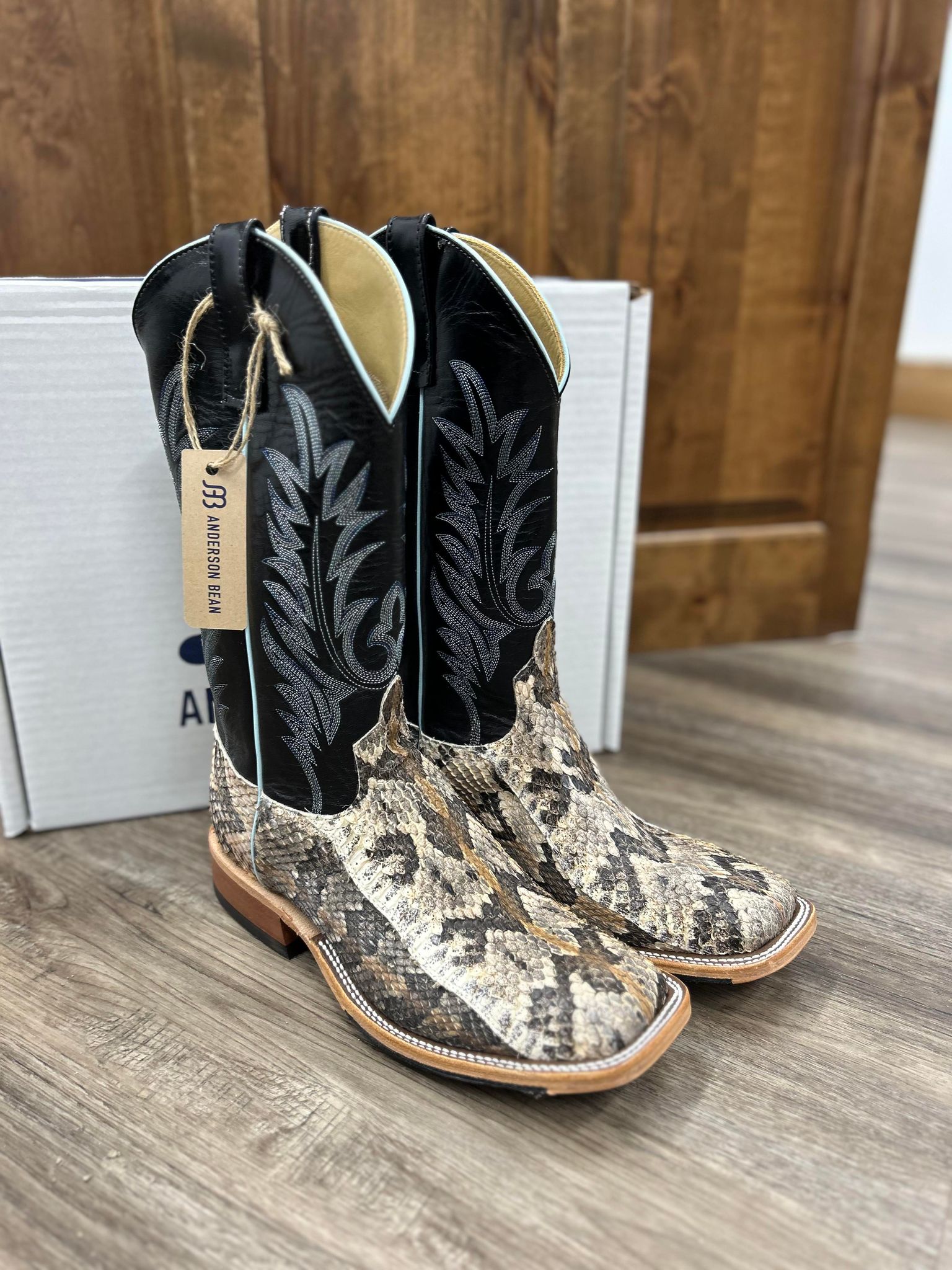 Men's Western Boots | Lucky J Boots & More | Carthage, MO