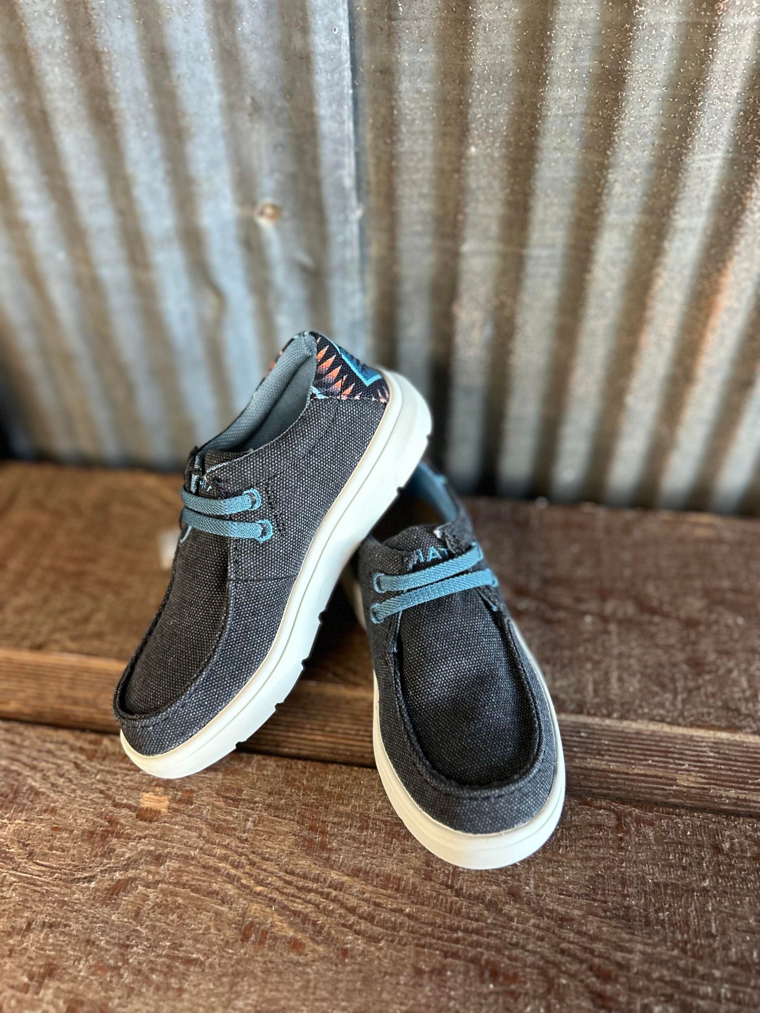 Ariat Youth Heather Grey/Blue Taos Hilos-Kids Casual Shoes-Ariat-Lucky J Boots & More, Women's, Men's, & Kids Western Store Located in Carthage, MO