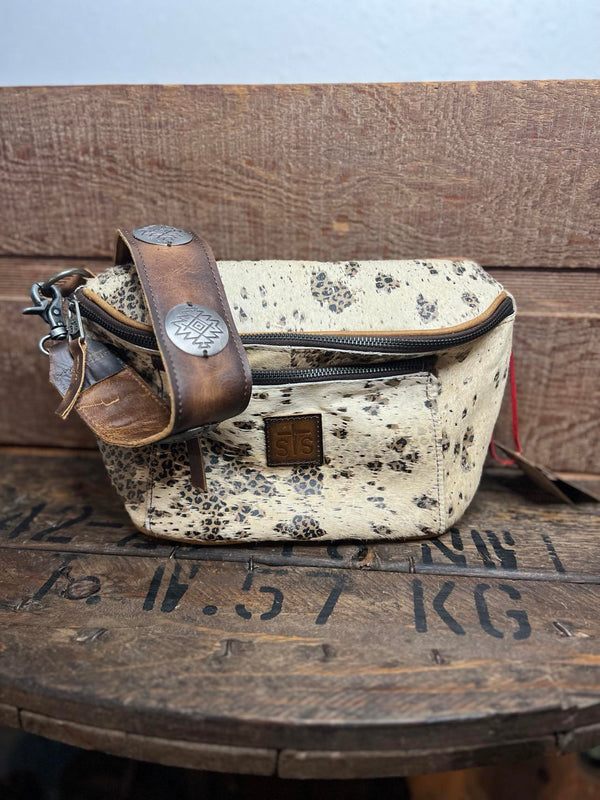 STS Serengeti Sachi Sling-Handbags-Carrol STS Ranchwear-Lucky J Boots & More, Women's, Men's, & Kids Western Store Located in Carthage, MO