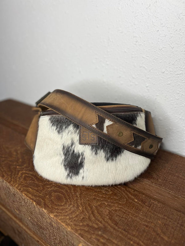 STS Roswell Cowhide Hildy Belt Bag-Handbags-Carrol STS Ranchwear-Lucky J Boots & More, Women's, Men's, & Kids Western Store Located in Carthage, MO