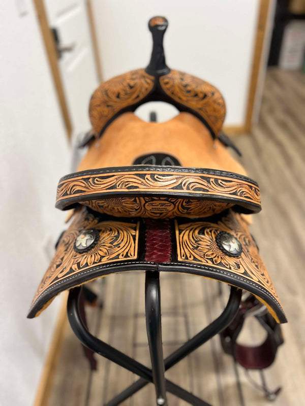 Trent Ward BW Barrel Saddle ISBS94-24-Saddle-Trent Ward-Lucky J Boots & More, Women's, Men's, & Kids Western Store Located in Carthage, MO