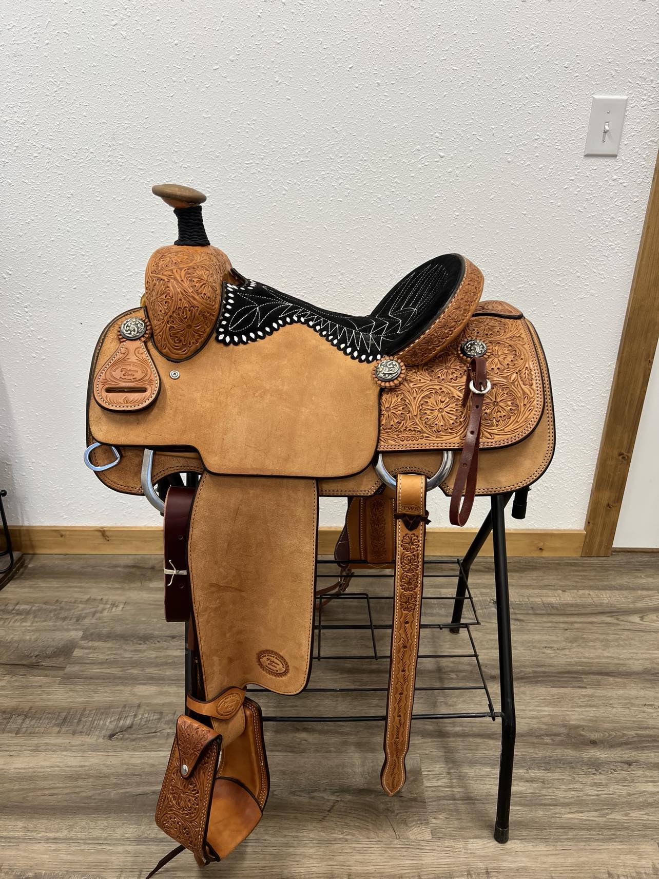 Trent Ward Platinum Roper Saddle ISPR516-24-Saddle-Trent Ward-Lucky J Boots & More, Women's, Men's, & Kids Western Store Located in Carthage, MO