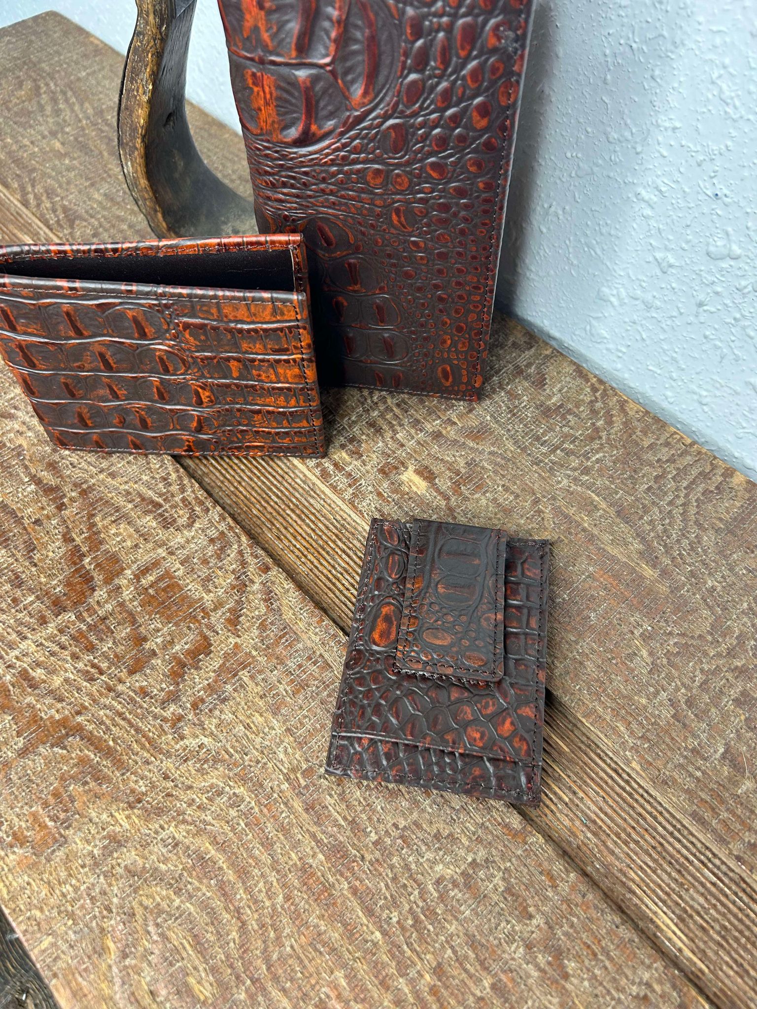 Ranger Belt Co. Croc Print Wallets-Wallets-WESTERN FASHION ACCESSORIES-Lucky J Boots & More, Women's, Men's, & Kids Western Store Located in Carthage, MO