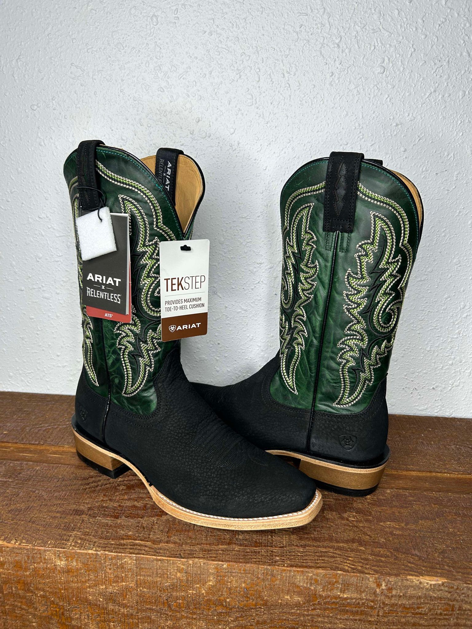 Men's Ariat Futurity Relentless Bama Fury Boots-Men's Boots-Ariat-Lucky J Boots & More, Women's, Men's, & Kids Western Store Located in Carthage, MO