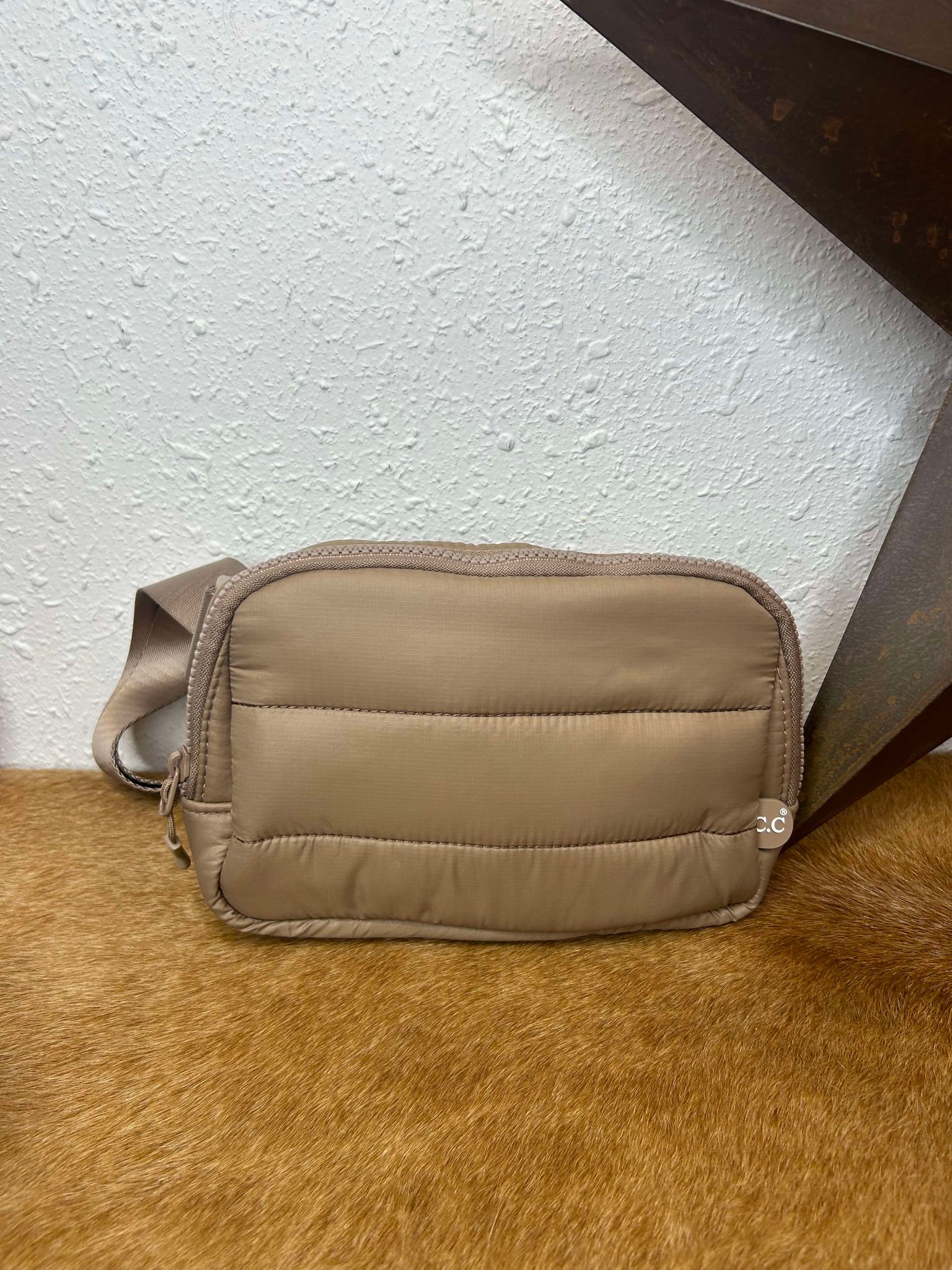 C.C Puffer Belt Bags-Belt Bags-C.C Beanies-Lucky J Boots & More, Women's, Men's, & Kids Western Store Located in Carthage, MO