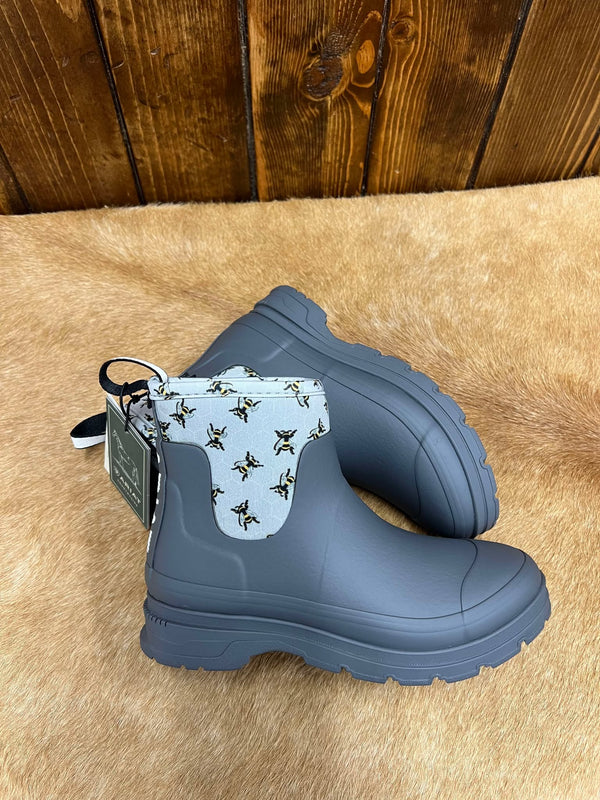 Women's Ariat Kelmarsh Shortie Rubber Boot in Bee Print-Women's Boots-Ariat-Lucky J Boots & More, Women's, Men's, & Kids Western Store Located in Carthage, MO