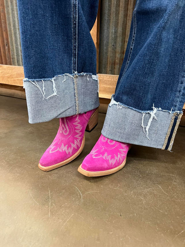 Womens Ariat Dixon Bootie In Haut Pink-Women's Booties-Ariat-Lucky J Boots & More, Women's, Men's, & Kids Western Store Located in Carthage, MO