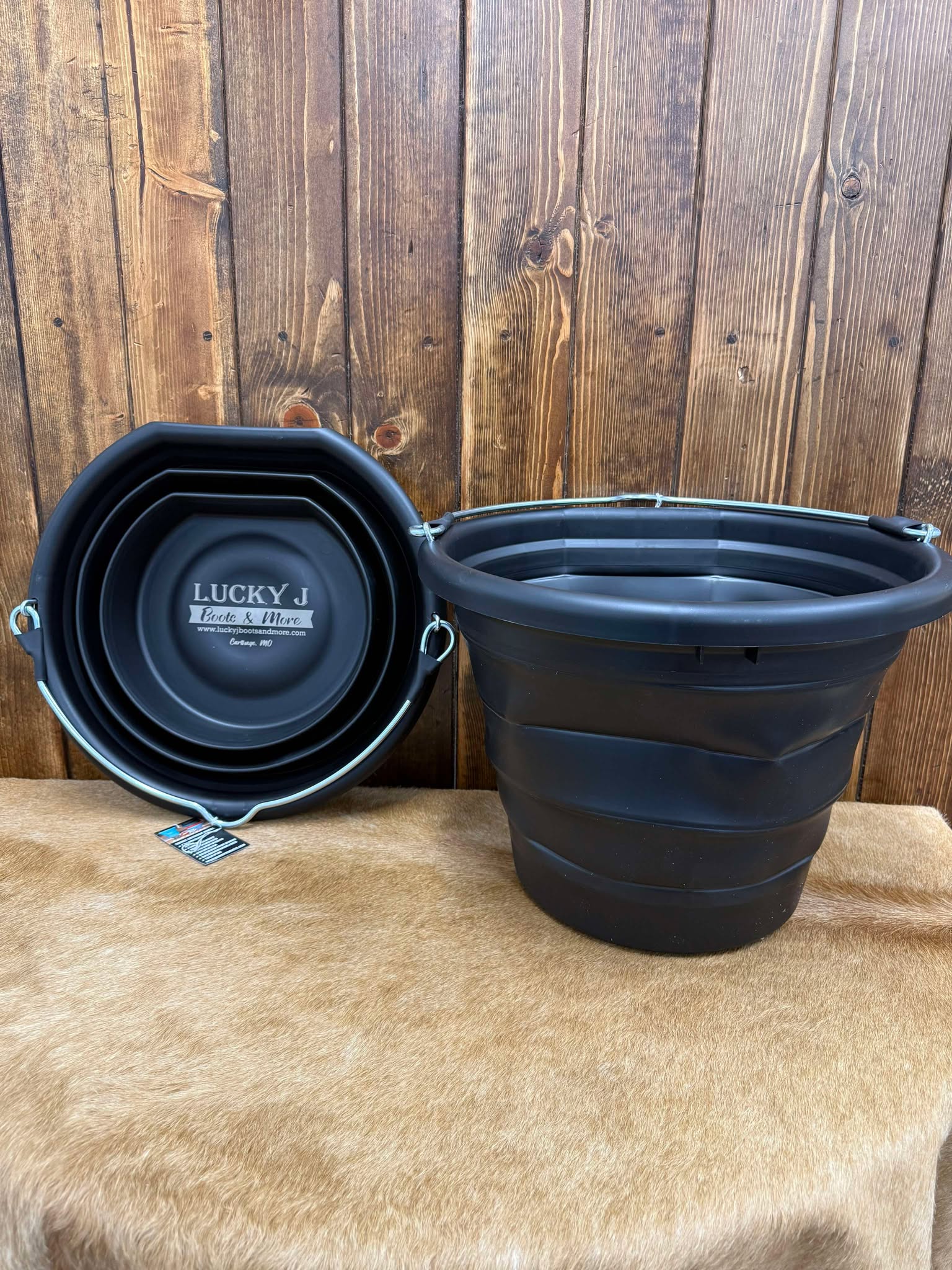 Boss Equine Collapsible Buckets-BUCKET-Boss Equine Products-Lucky J Boots & More, Women's, Men's, & Kids Western Store Located in Carthage, MO