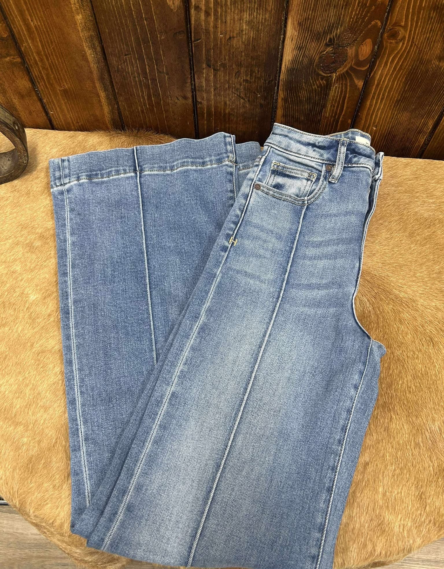 Hidden Naya Mid Rise Wide Leg Jean-Women's Denim-HIDDEN-Lucky J Boots & More, Women's, Men's, & Kids Western Store Located in Carthage, MO