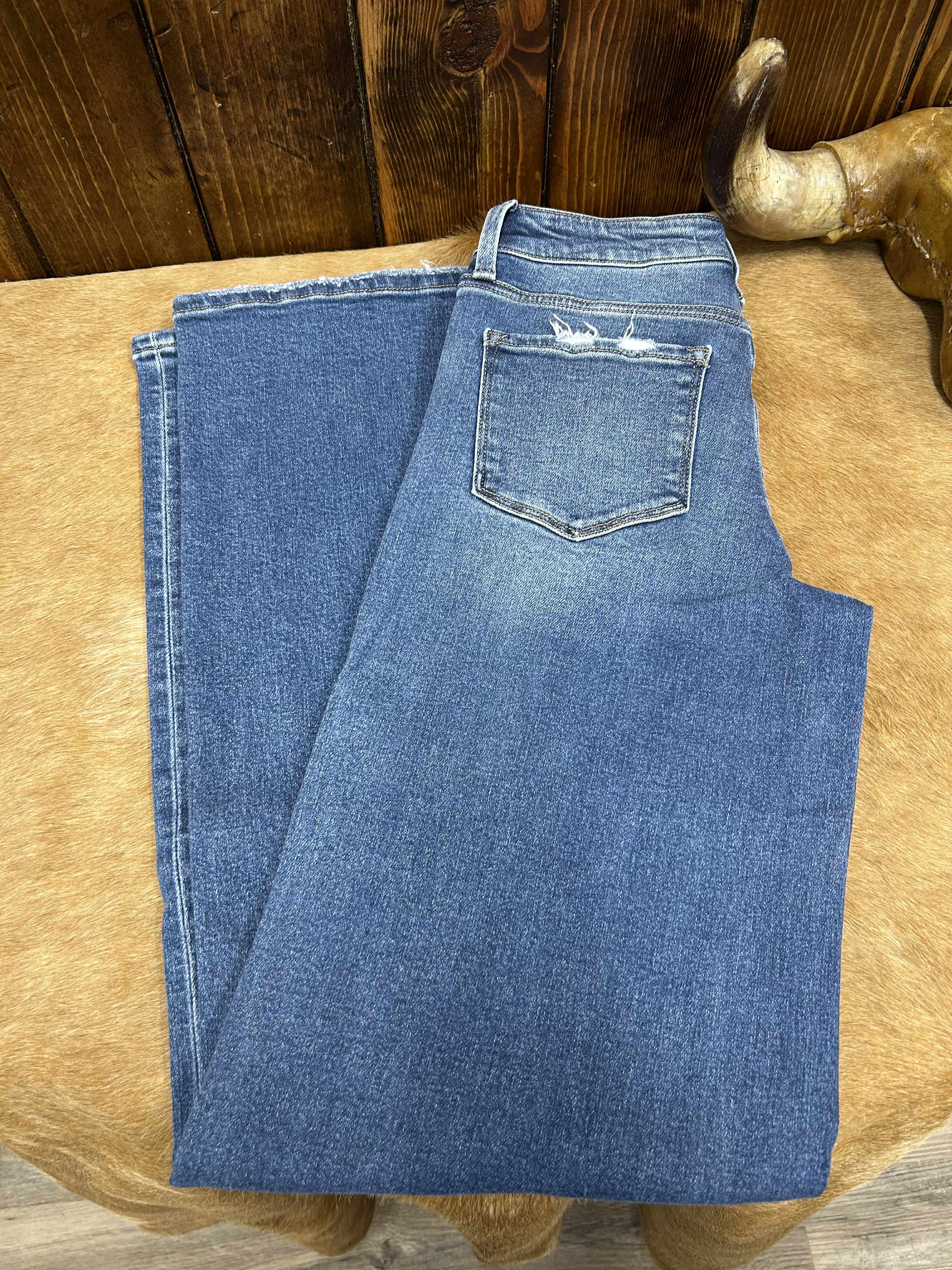 Vervet Inaya Mid Rise Wide Leg Jean