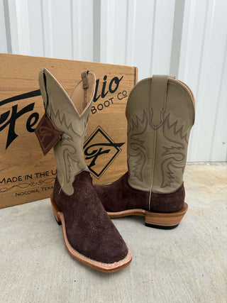Women's Fenoglio Chocolate Roughout Boot