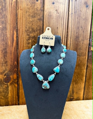 Charlotte Necklace Set