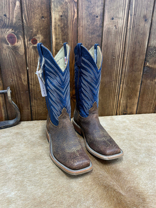 Anderson Bean Boot Co. | Lucky J Boots & More | Carthage, MO display picture 2
