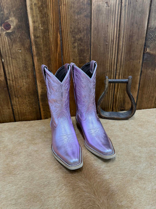 Girls metallic western boots, lavender cowboy boots for girls, Lil Lane Smokeshow boots, luxury kids boots, lavender iridescent boots, mini-me western wear, handcrafted girls boots, boutique kids western footwear.
