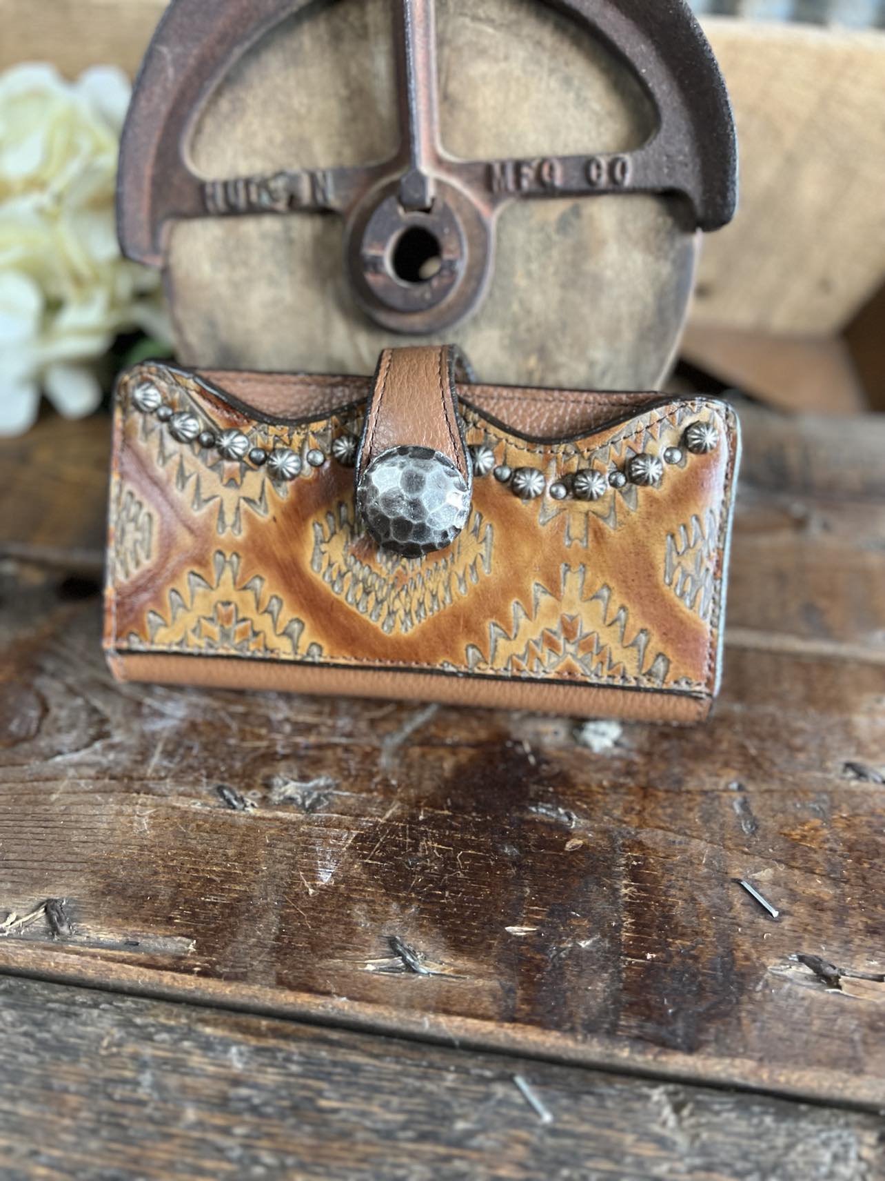Double J Ladies Wallet-Wallets-DOUBLE J SADDLERY-Lucky J Boots & More, Women's, Men's, & Kids Western Store Located in Carthage, MO