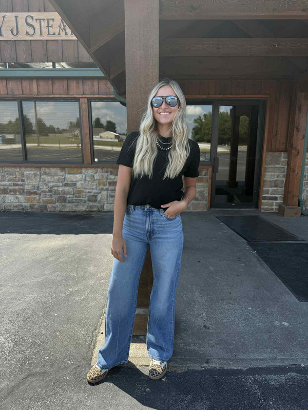 Levi's Ribcage Wide Leg in Medium Wash-Women's Denim-Levi's-Lucky J Boots & More, Women's, Men's, & Kids Western Store Located in Carthage, MO