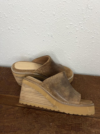 Diba True Cloud Fall Wedges *FINAL SALE*-Sandals-Diba True-Lucky J Boots & More, Women's, Men's, & Kids Western Store Located in Carthage, MO