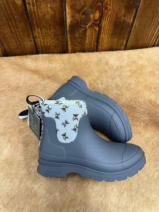 Women's Ariat Kelmarsh Shortie Rubber Boot in Bee Print-Women's Rain Boots-Ariat-Lucky J Boots & More, Women's, Men's, & Kids Western Store Located in Carthage, MO