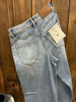 Women's Hidden Nori High Rise Wide Leg Jean - Lucky J Boots & More