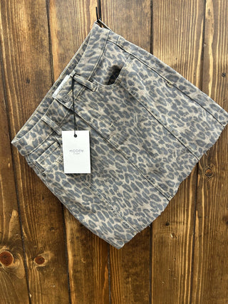 Women's Hidden Peyton High Rise Cheetah Skirt-Women's Denim-HIDDEN-Lucky J Boots & More, Women's, Men's, & Kids Western Store Located in Carthage, MO