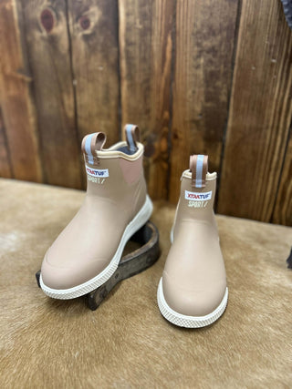 Women's Xtratuf 6" Ankle Deck Boot Sport-Women's Rain Boots-XTRATUF-Lucky J Boots & More, Women's, Men's, & Kids Western Store Located in Carthage, MO