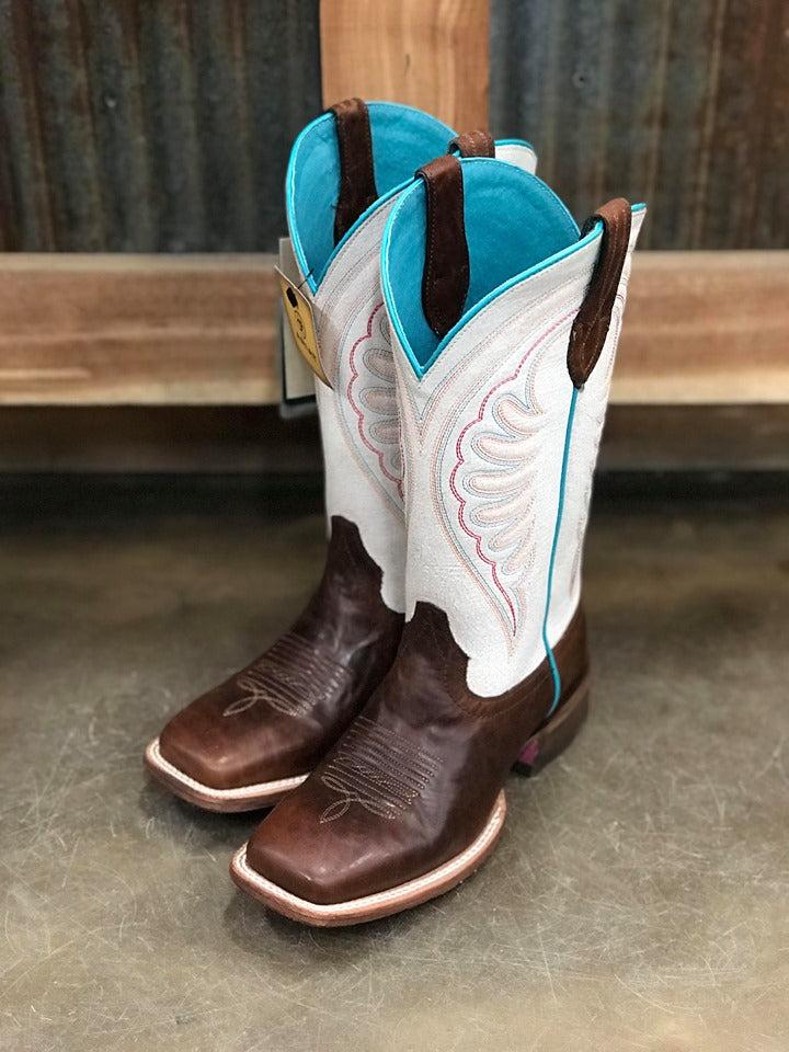 Women's Ariat Circuit Shiloh Square Toe Boot-Women's Boots-Ariat-Lucky J Boots & More, Women's, Men's, & Kids Western Store Located in Carthage, MO