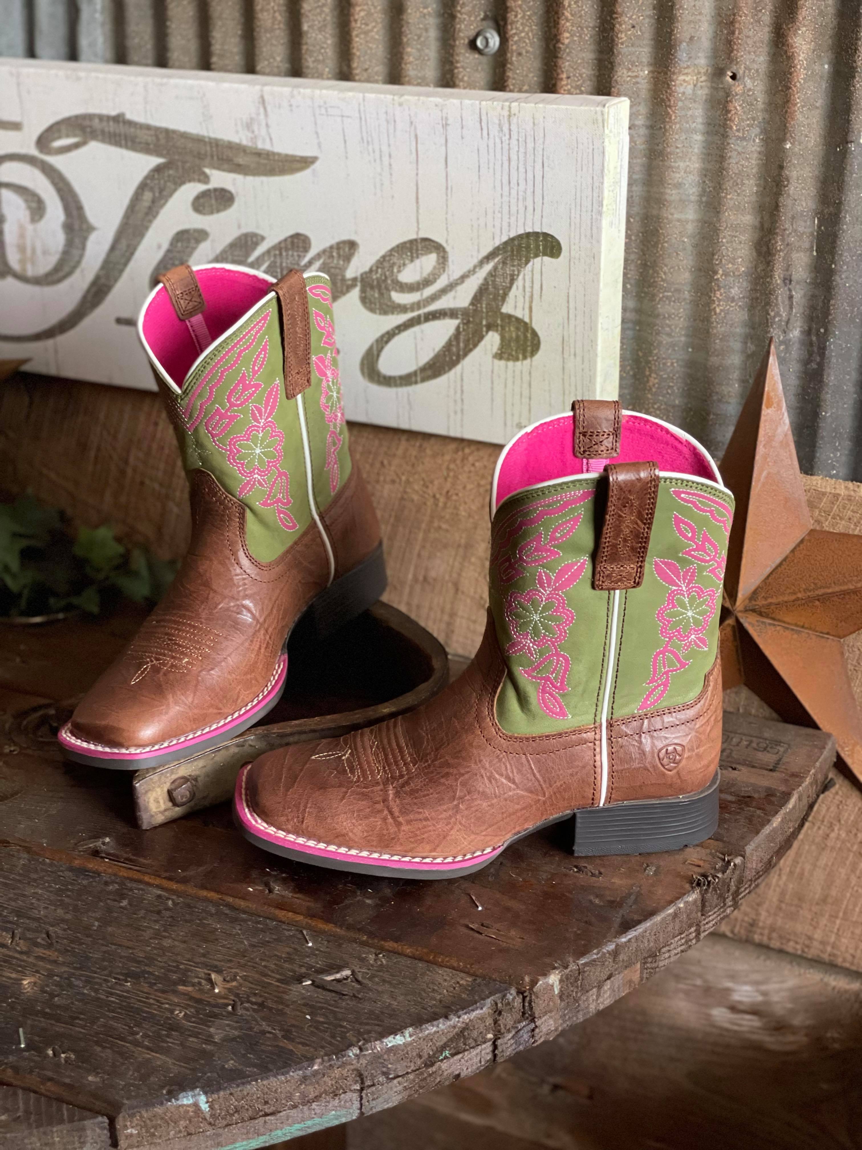 Ariat Youth Cattle Cate Copper Penny Boot-Kids Boots-Ariat-Lucky J Boots & More, Women's, Men's, & Kids Western Store Located in Carthage, MO