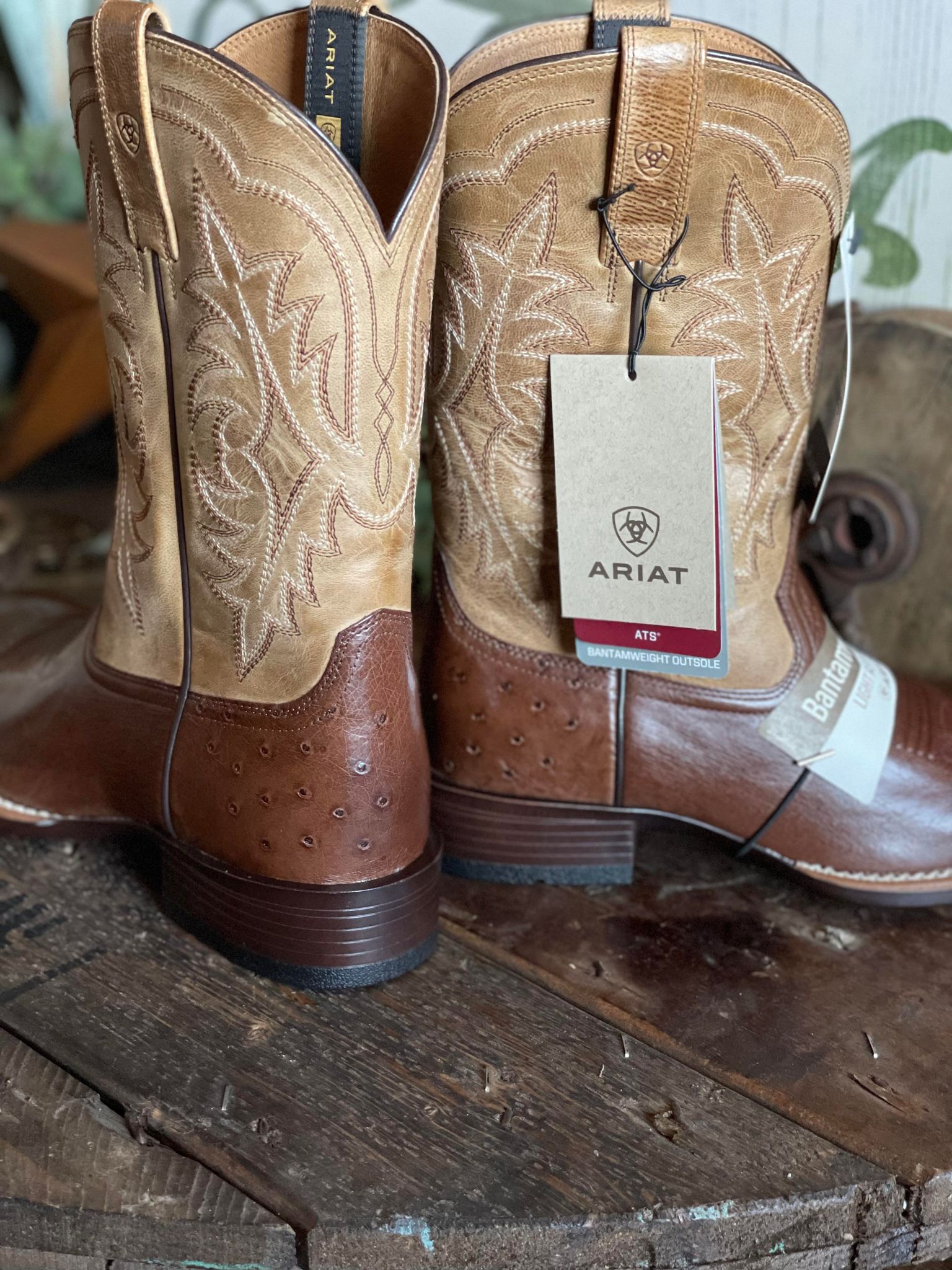 Ariat Men's Night Life Ultra Square Toe Boot-Men's Boots-Ariat-Lucky J Boots & More, Women's, Men's, & Kids Western Store Located in Carthage, MO