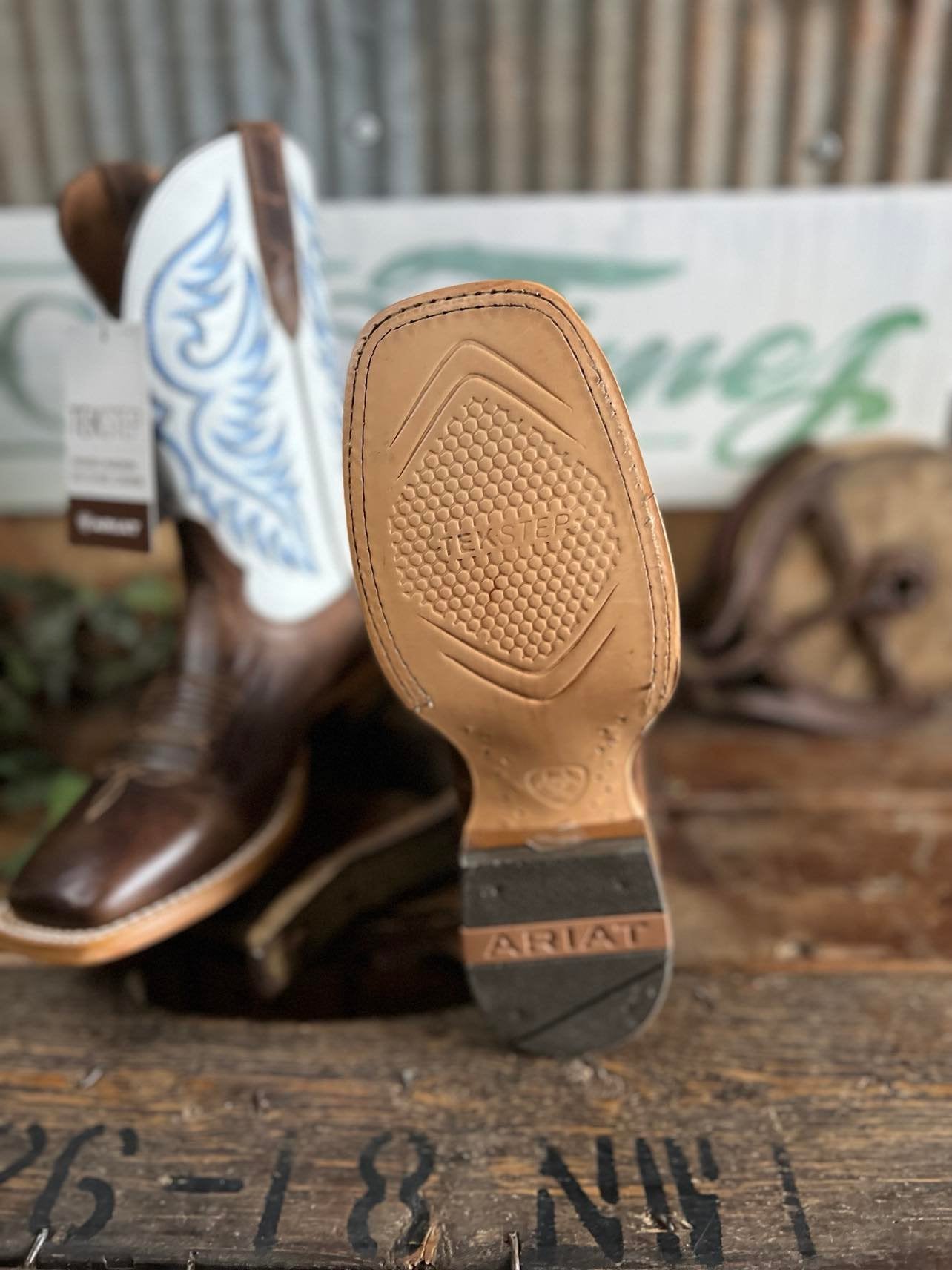 Mens Ariat Wiley Square Toe Boots-Men's Boots-Ariat-Lucky J Boots & More, Women's, Men's, & Kids Western Store Located in Carthage, MO