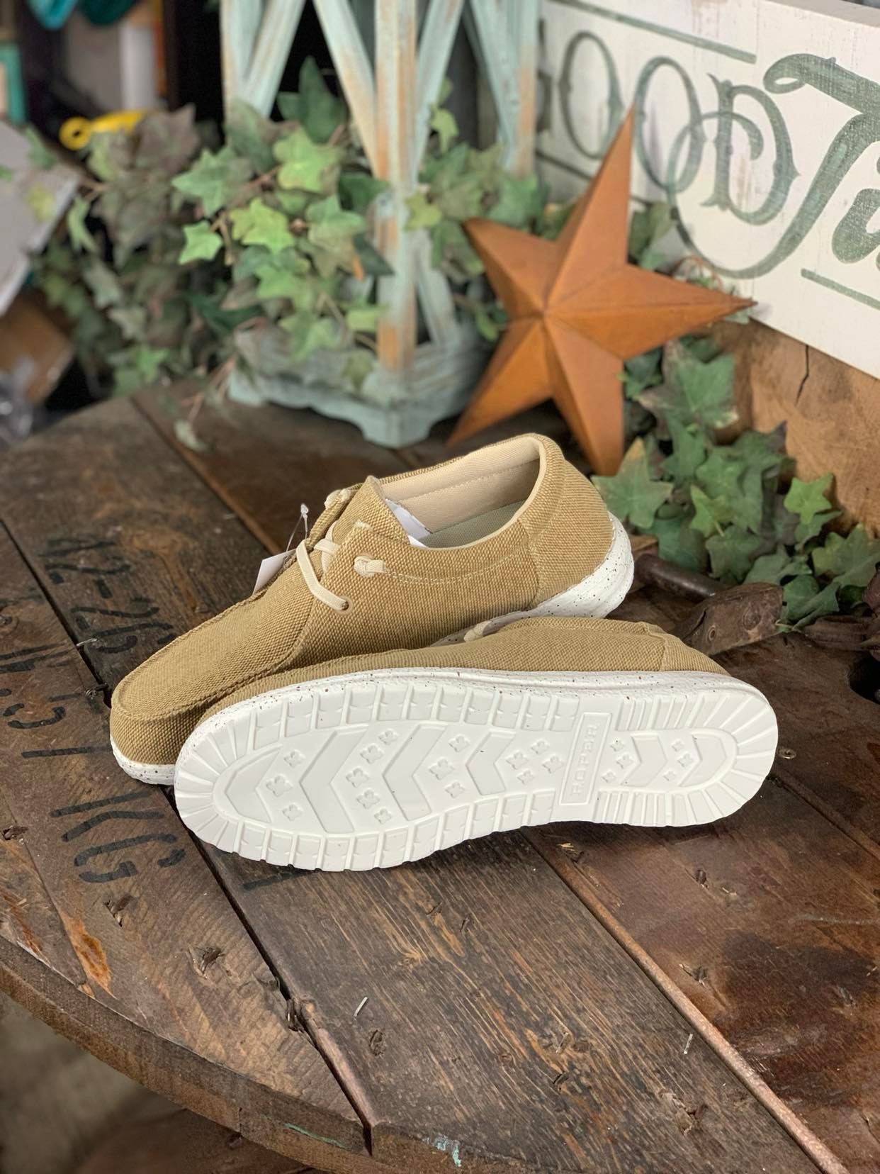 Mens Roper Hang Loose Sneaker in Tan-Men's Shoes-Roper-Lucky J Boots & More, Women's, Men's, & Kids Western Store Located in Carthage, MO