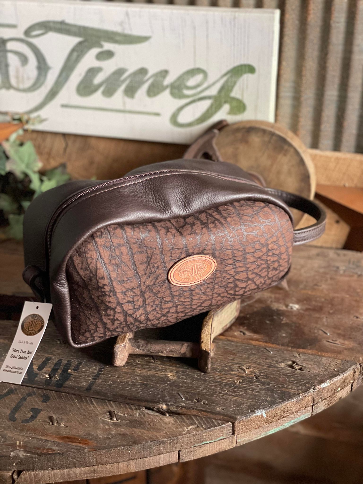 LSK67 Brown Cape Bison Shaving Bag-Men's Shaving & Grooming-DOUBLE J SADDLERY-Lucky J Boots & More, Women's, Men's, & Kids Western Store Located in Carthage, MO